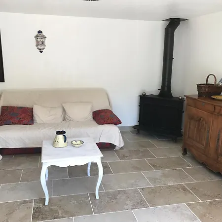 Au Milieu Des Bois Holiday home